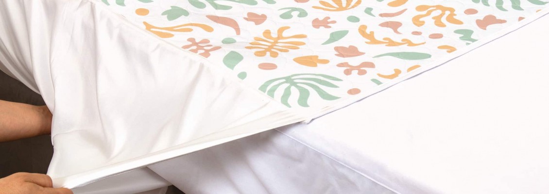 Tuck-Ins or No Tuck-Ins? Find the Perfect Conni Bed Pad for Your Needs!