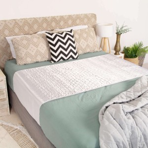 Conni Satin-Glide X-wide Bed Pad with tuck-ins - White